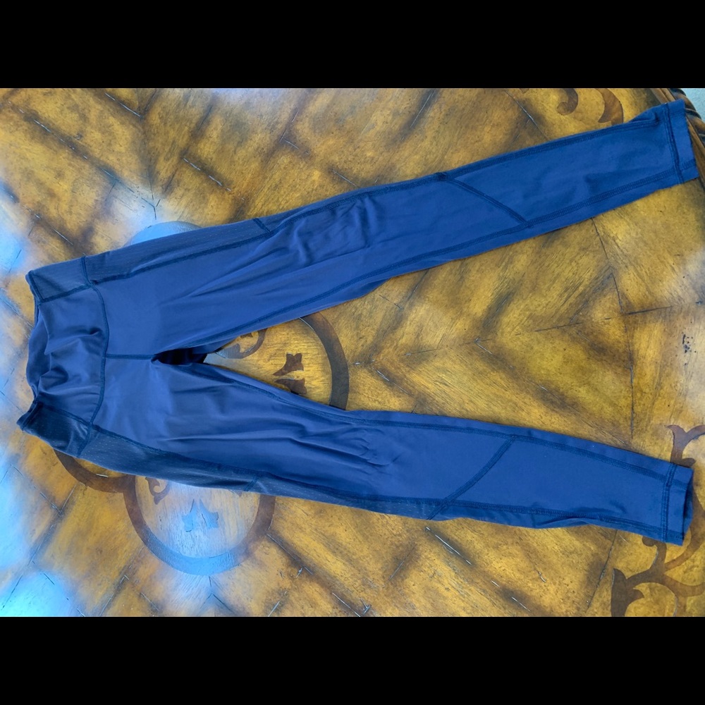 Lulu lemon full length leggings.
